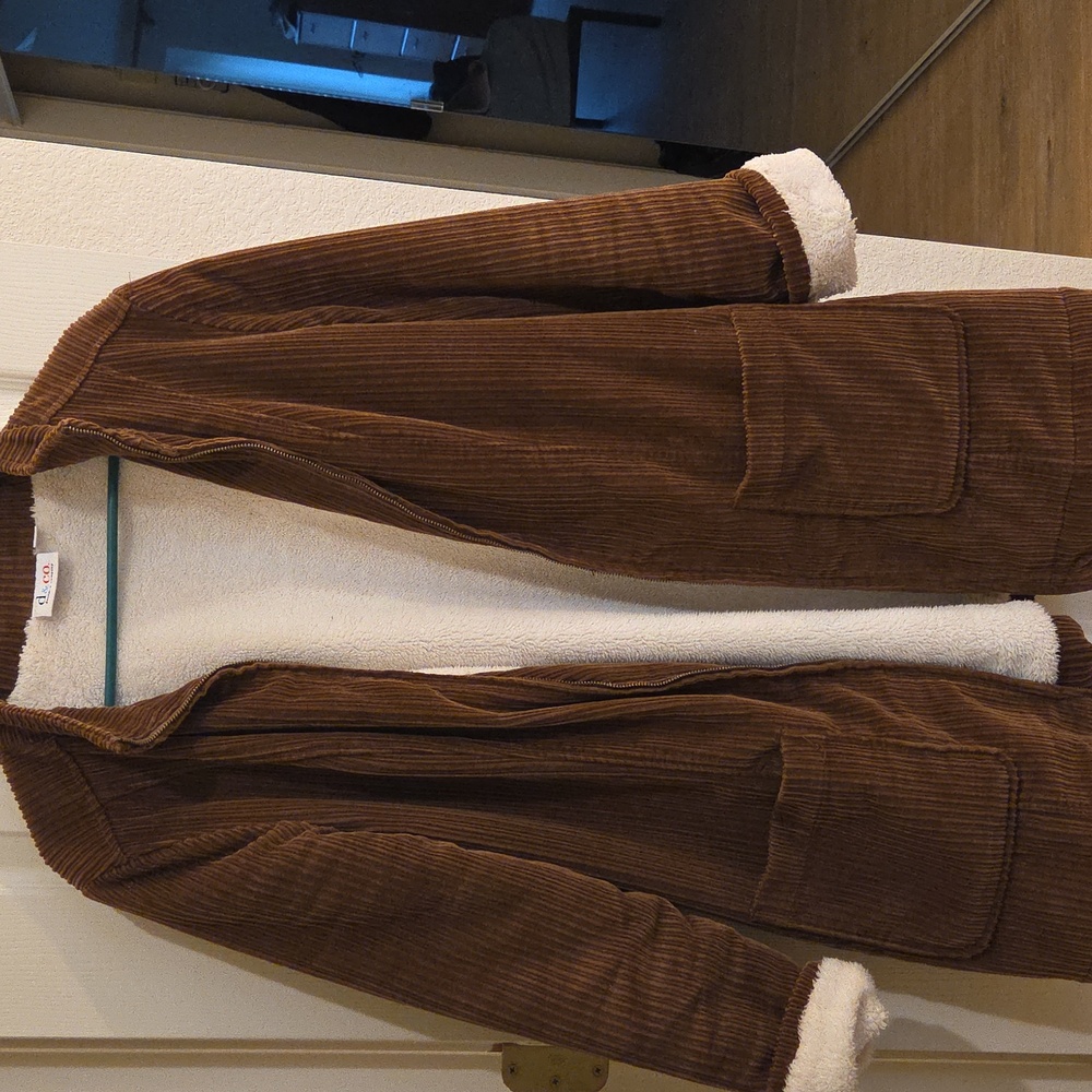 D & CO Cozy Brown Corduroy Fleece Lined Jacket Size Medium - Picture 4 of 17
